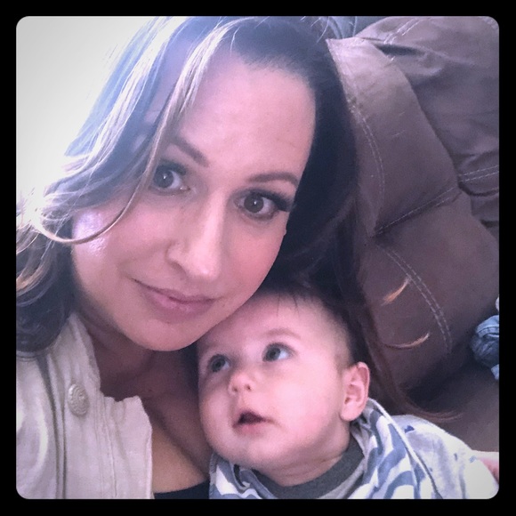 Meet your Posher, Tina - Picture 2 of 4